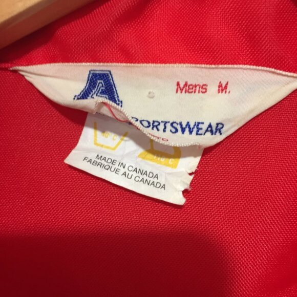 AVON VINTAGE SPORTSWEAR JACKETS SIZE M - Picture 6 of 10